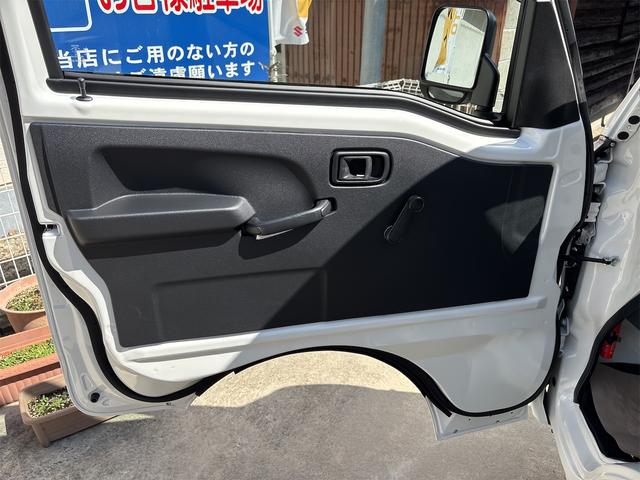 ハイゼットトラック スタンダード　届出済未使用車　４ＷＤ　５ＭＴ　荷台マット、ゲートプロテクター、鳥居プロテクター、足マット、バイザー付（22枚目）