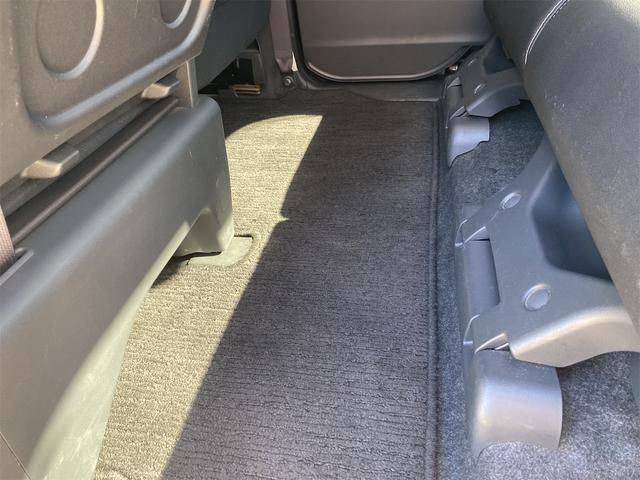 タント カスタムＲＳ　トップエディションＳＡＩＩ　両側電動スライドドア／黒半革／ナビ、地デジ／ＬＥＤ／衝突軽減ブレーキ／スマートキー／プッシュスタート（28枚目）