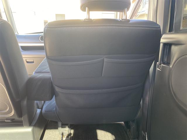 タント カスタムＲＳ　トップエディションＳＡＩＩ　両側電動スライドドア／黒半革／ナビ、地デジ／ＬＥＤ／衝突軽減ブレーキ／スマートキー／プッシュスタート（31枚目）