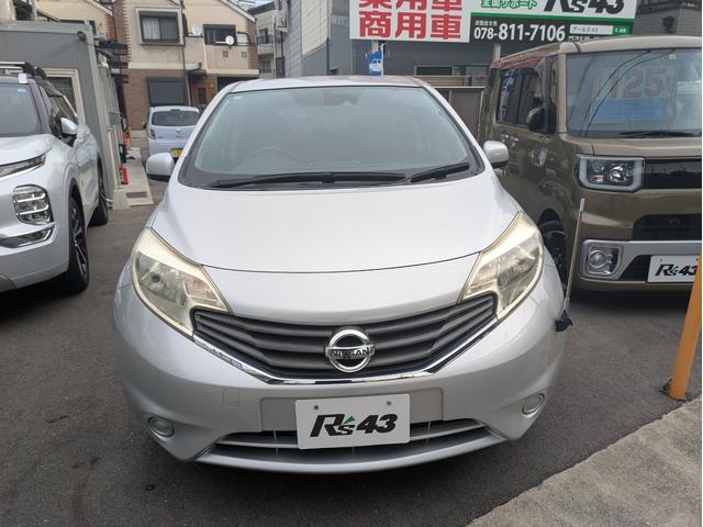 ノート X DIG-S エマージェンシーブレーキパッケージ 車線逸脱警報 バックカメラ インテリジェントキー プッシュスタート パワステ パワーウインドー ナビ テレビ 電動格納式ドアミラー エアバッグ(3枚目)