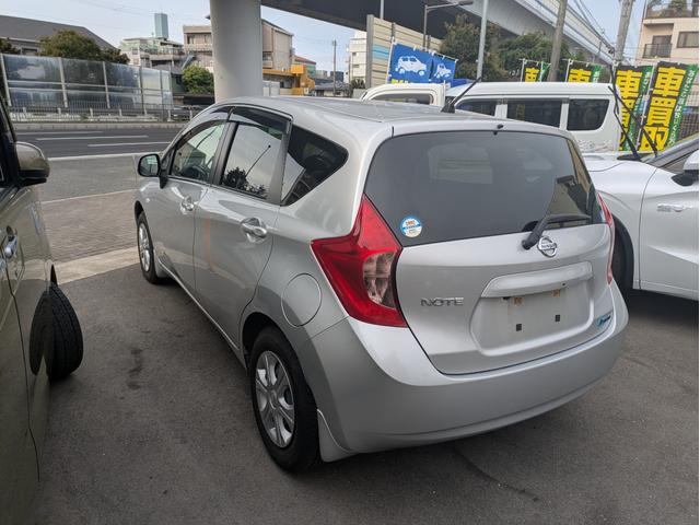 ノート X DIG-S エマージェンシーブレーキパッケージ 車線逸脱警報 バックカメラ インテリジェントキー プッシュスタート パワステ パワーウインドー ナビ テレビ 電動格納式ドアミラー エアバッグ(5枚目)