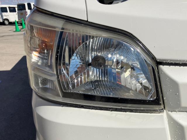 ハイゼットトラック スタンダード　５ＭＴ　エアコン　オーディオ　４ＷＤ（25枚目）