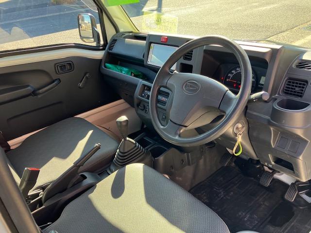 ハイゼットトラック スタンダード　５ＭＴ　エアコン　オーディオ　４ＷＤ（33枚目）