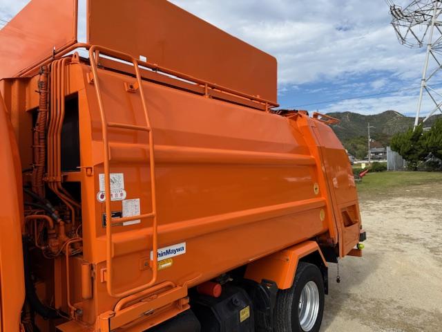 エルフトラック (4枚目)