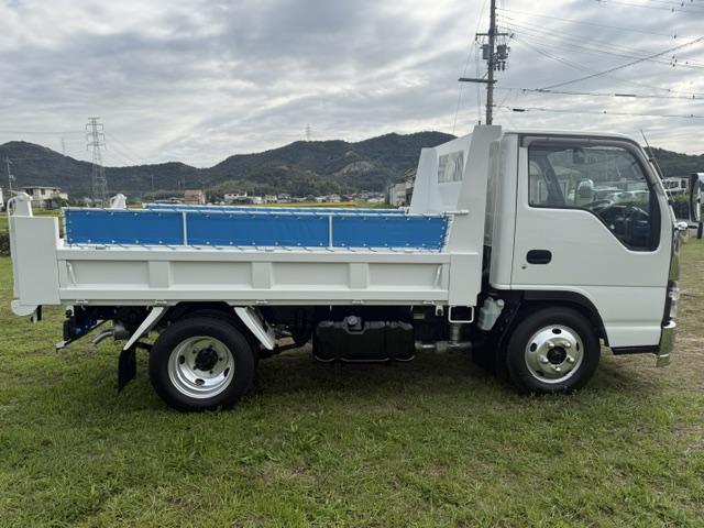 2005 Mazda Titan – thumbnail 17