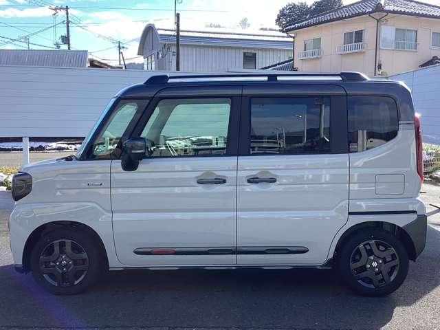 ���[�t���[�����t���Ă��܂��B�x�[�X�L�����A��J�[�^�[�v�̎��t���ɕ֗��ł��B