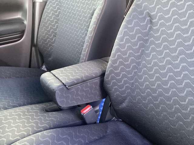 �O�Ȃɂ̓Z���^�[�A�[�����X�g������܂��̂ł������ł��܂��B