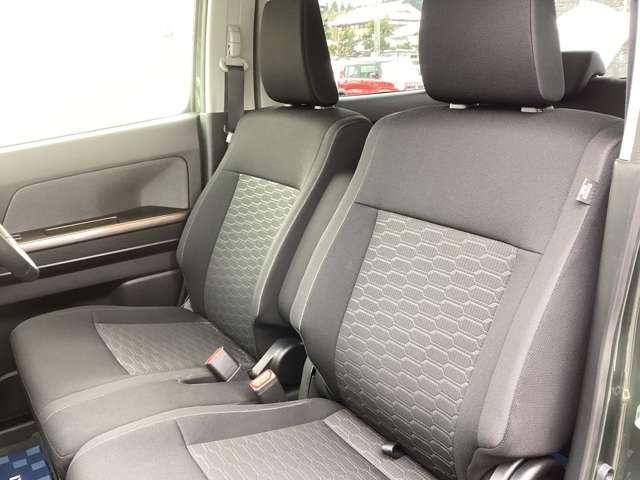 ��Ƃ��������t�����g�x���`�V�[�g�ł��B�^�]�Ȃɂ̓V�[�g�q�[�^�[���t���Ă��܂��B