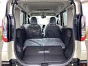 Ｔプレミアム　４ＷＤ　マイパイロット　両側電動スライドドア　Ｅアシスト　マイパイロット　衝突被害軽減ブレーキ　踏み間違い防止機能　ヒルディセンドコントロール　オートライト　オートマチックハイビーム　ステアリングヒーター　シートヒーター　スマートキー（19枚目）