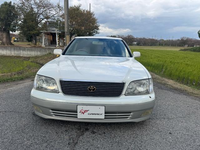 セルシオ B仕様eRバージョン10thアニバーサリED(3枚目)