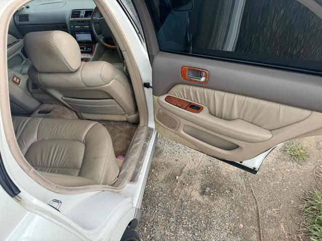 セルシオ B仕様eRバージョン10thアニバーサリED(25枚目)