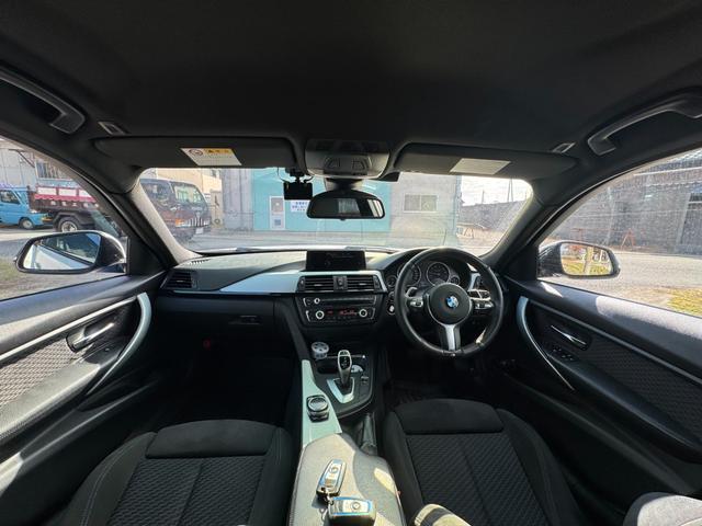 ３シリーズ ３２０ｉ　Ｍスポーツ（13枚目）