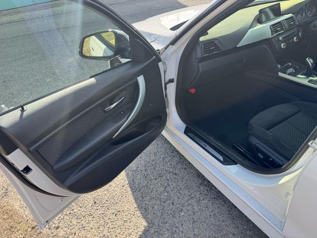 3シリーズ 320i Mスポーツ(34枚目)