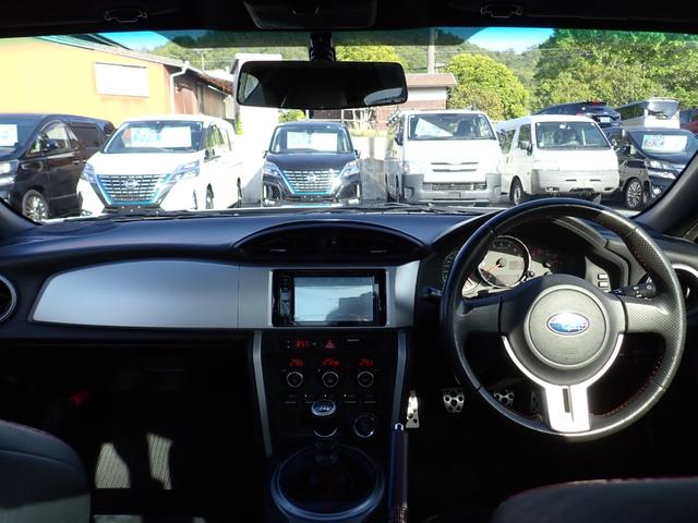 ＢＲＺ Ｓ　６速ＭＴ　ＲＡＹＳグラムライツアルミ　スマートキー２本　ハーフレザーシート　シートヒーター　ディスプレイオーディオ　ＣＤ　ＤＶＤ　Ｂｌｕｅｔｏｏｔｈオーディオ　ＥＴＣ　Ｂカメラ　ＨＩＤオートライト（10枚目）