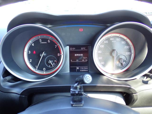 スイフト ＲＳ　５速ＭＴ　カロッツェリアディスプレイオーディオ　ＣＤ　ＤＶＤ　Ｂｌｕｅｔｏｏｔｈオーディオ　ＡＰＰＬＥ　ＣＡＲ　ＰＬＡＹ　スマホ連携ナビ　ＥＴＣ　Ｂカメラ　ドラレコ　シートヒーター　スマートキー（11枚目）