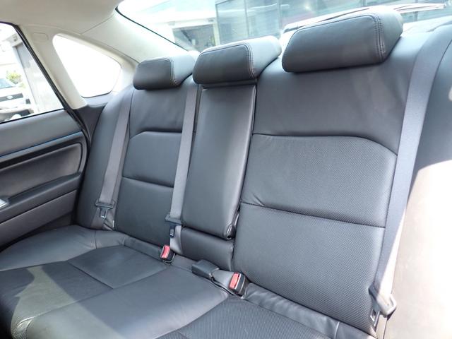 レガシィＢ４ ２．０ＧＴスペックＢ　アプライドモデル最終Ｆ型　６速ＭＴ　４ＷＤ　ＥＪ２０ターボエンジン　Ｒ５年１２月タイミングベルト交換済　サンルーフ　黒革シート　ビルシュタインサス　ＷＥＤＳ１８インチアルミ　マッキントッシュオーディオ（14枚目）