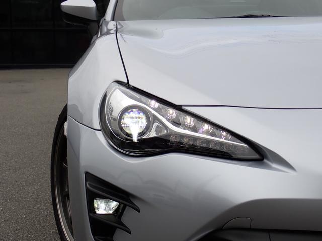 ８６ ＧＴ　後期アプライドモデルＧ型　６速ＭＴ　ブレンボキャリパー　レカロフルバケットシート　ＨＰＩオイルクーラー　ＬＳＤ　ＨＫＳ車高調　ＨＫＳマフラー　エキマニ　ＲＡＹＳ鍛造１７インチアルミ　純正フルセグナビ（22枚目）