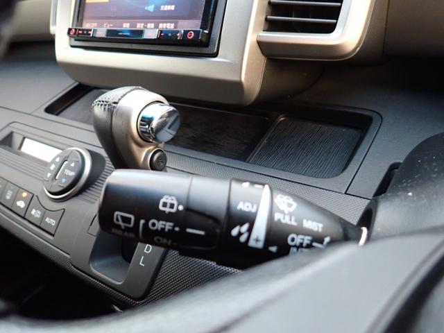 フリードスパイク ＧＬ　後期型　カロッツェリアナビ　ＣＤ　ＤＶＤ　ＳＤ　録音　Ｂｌｕｅｔｏｏｔｈオーディオ　フルセグ　走行中ＴＶ　ＥＴＣ　Ｂカメラ　ステリモ連動　スマートキー　両側電動ドア　ＨＩＤライト　フォグ　純正エアロ（39枚目）