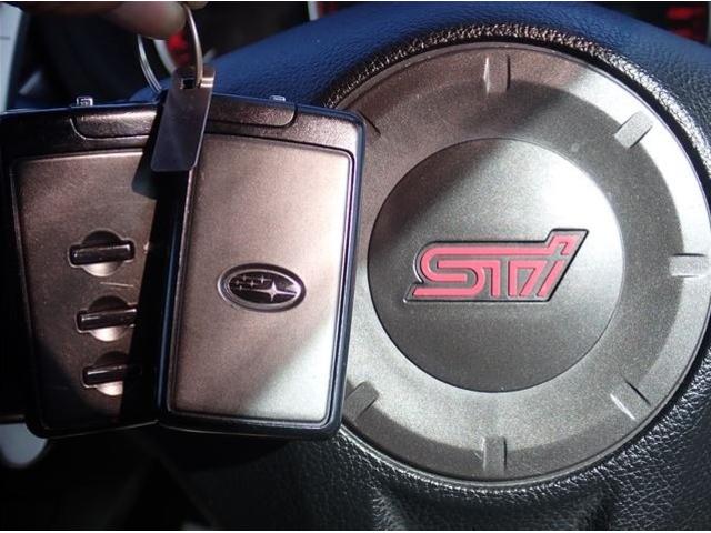 インプレッサ ＷＲＸ　ＳＴＩ　Ａライン　後期型　アプライドモデルＤ型　社外フルセグナビ　ＥＴＣ　Ｂカメラ　ＳＴＩパーツ（大型リアウイング　大型ブレーキキャリパー　エアロパーツ　タワーバー　１８アルミ　４本出しマフラー　ハーフレザーシート）（39枚目）