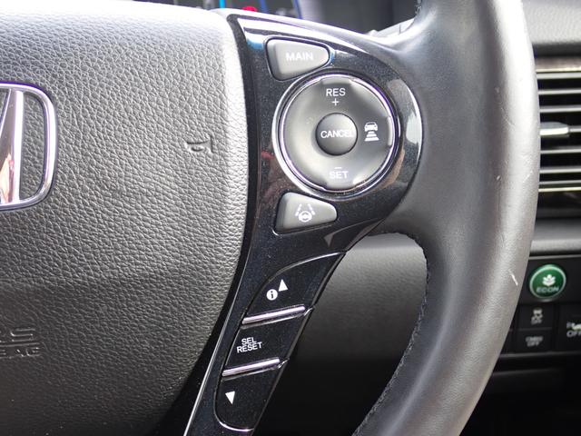 アコードハイブリッド ＥＸ　リア修復　黒革シート　禁煙車　純正ＨＤＤナビ　ＣＤ　ＤＶＤ　録音　Ｂｌｕｅｔｏｏｔｈオーディオ　フルセグ　ＥＴＣ　Ｆ＆Ｂカメラ　ドラレコ　電動リアシェイド　シートヒーター　ＣＭＢＳ衝突軽減ブレーキ（36枚目）