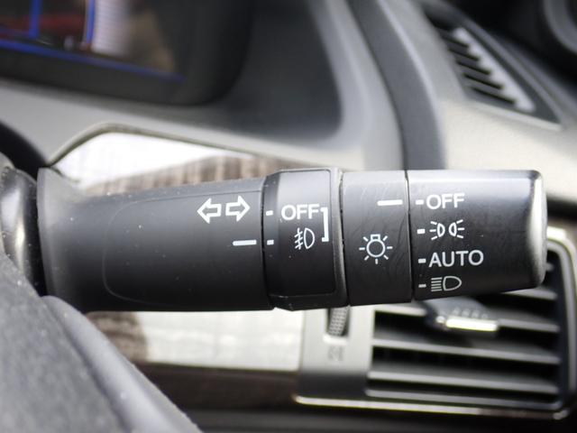 アコードハイブリッド ＥＸ　リア修復　黒革シート　禁煙車　純正ＨＤＤナビ　ＣＤ　ＤＶＤ　録音　Ｂｌｕｅｔｏｏｔｈオーディオ　フルセグ　ＥＴＣ　Ｆ＆Ｂカメラ　ドラレコ　電動リアシェイド　シートヒーター　ＣＭＢＳ衝突軽減ブレーキ（37枚目）