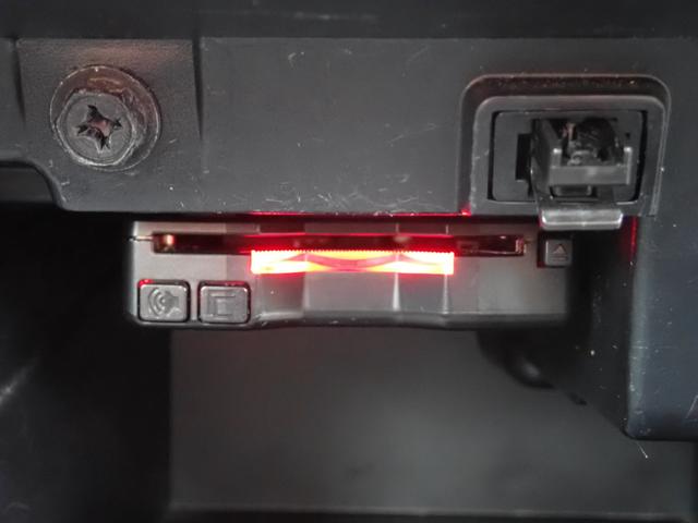 プロボックス ハイブリッドＤＸ　コンフォート　社外ナビ　ラジオ　ＵＳＢ　Ｂｌｕｅｔｏｏｔｈオーディオ　ＥＴＣ　Ｂカメラ　セーフティセンス衝突軽減ブレーキ　キーレス　ＵＳＢ給電　オートライト　横滑り防止装置　オートハイビーム　車線逸脱警告（32枚目）