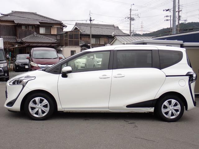 シエンタ ハイブリッド　ファンベースＸ　後期型　禁煙車　純正ナビＣＤ　ＤＶＤ　ＳＤ　録音　Ｂｌｕｅｔｏｏｔｈオーディオ　フルセグＴＶ　走行中ＴＶ　ＥＴＣ　Ｂカメラ　ステリモ連動　６スピーカー　純正ドラレコ　スマートキー２本　衝突軽減ブレーキ（5枚目）