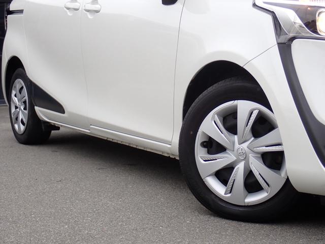 シエンタ ハイブリッド　ファンベースＸ　後期型　禁煙車　純正ナビＣＤ　ＤＶＤ　ＳＤ　録音　Ｂｌｕｅｔｏｏｔｈオーディオ　フルセグＴＶ　走行中ＴＶ　ＥＴＣ　Ｂカメラ　ステリモ連動　６スピーカー　純正ドラレコ　スマートキー２本　衝突軽減ブレーキ（19枚目）