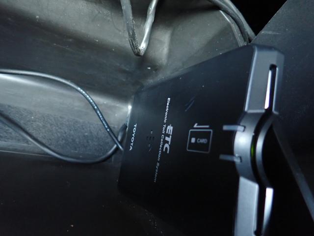 インプレッサ WRX STI Aライン タイプS 5速AT EJ25水平対向ターボエンジン300PS タイプS専用STIハーフレザーアルカンターラシート 純正18アルミ 純正ブースト計 カロッツェリアナビ ETC パドルシフト 純正4本出しマフラー(36枚目)