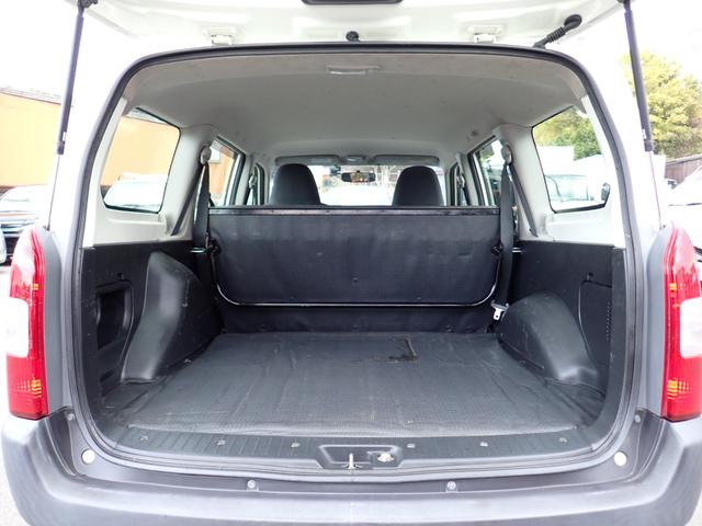 プロボックスバン ＤＸコンフォートパッケージ　後期最終型　５速ＭＴ　タイミングチェーン　法人ワンオーナー　整備点検記録簿１２まいＨ２６年－Ｒ７年　ブリジストン２０２３年製タイヤ　キーレス　スペアタイヤ　ＡＢＳ　Ｗエアバック　鍵付きコンソールＢＯＸ（16枚目）