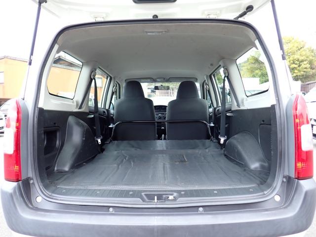 プロボックスバン ＤＸコンフォートパッケージ　後期最終型　５速ＭＴ　タイミングチェーン　法人ワンオーナー　整備点検記録簿１２まいＨ２６年－Ｒ７年　ブリジストン２０２３年製タイヤ　キーレス　スペアタイヤ　ＡＢＳ　Ｗエアバック　鍵付きコンソールＢＯＸ（17枚目）