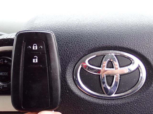 プリウス Ｓツーリングセレクション　モデリスタエアロ　アルパイン９インチナビ走行中ＴＶ　ＣＤ　ＤＶＤ　ＳＤ　Ｂｌｕｅｔｏｏｔｈオーディオ　フルセグ　ＥＴＣ　Ｂカメラ　ステリモ連動　ＵＳＢ給電　白革調シート　シートヒーター　スマートキー（38枚目）