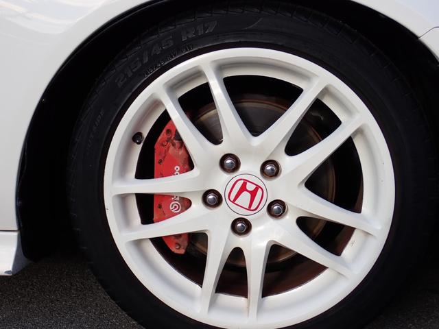 インテグラ タイプＲ　６速ＭＴ　Ｋ２０Ａエンジンタイミングチェーン　赤内装　純正レカロシート　レーシングギア車高調　ブレンボキャリパーブレーキ　社外マフラー　純正１７インチアルミ　純正エアロ　純正リアウイング（21枚目）