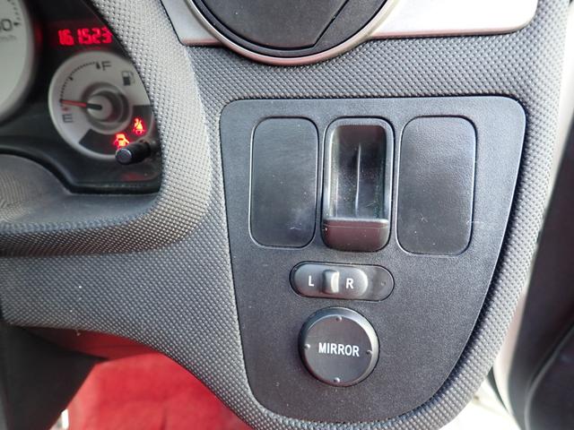 インテグラ タイプＲ　６速ＭＴ　Ｋ２０Ａエンジンタイミングチェーン　赤内装　純正レカロシート　レーシングギア車高調　ブレンボキャリパーブレーキ　社外マフラー　純正１７インチアルミ　純正エアロ　純正リアウイング（28枚目）