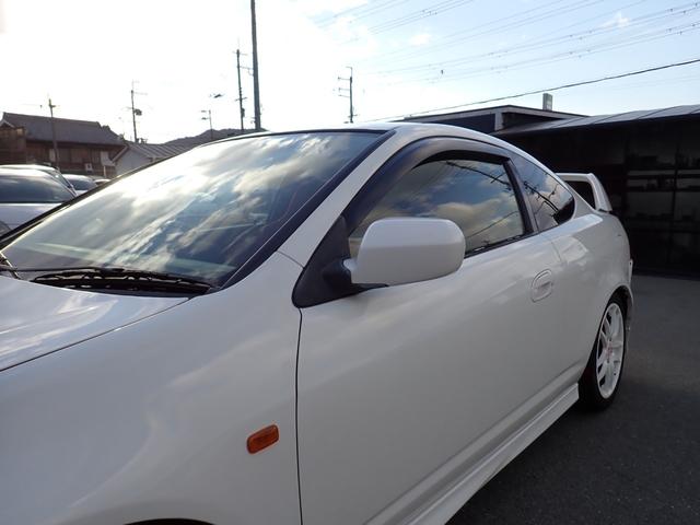 インテグラ タイプＲ　６速ＭＴ　Ｋ２０Ａエンジンタイミングチェーン　赤内装　純正レカロシート　レーシングギア車高調　ブレンボキャリパーブレーキ　社外マフラー　純正１７インチアルミ　純正エアロ　純正リアウイング（38枚目）