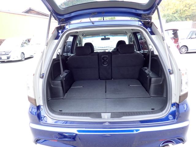 ストリーム ＲＳＺ　後期型　２０００ｃｃエンジン　ＣＶＴ　パドルシフト　タイミングチェーン　純正ナビ　ＣＤ　ＤＶＤ　ＳＤ　ＵＳＢ　ＴＶ　ＥＴＣ　バックカメラ　純正１７インチアルミ　ＨＩＤオートライト　オートエアコン（14枚目）