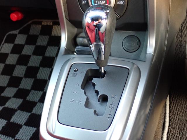 コペン セロ　電動オープン　純正ナビ　ＣＤ　ＤＶＤ　ＳＤ　Ｂｌｕｅｔｏｏｔｈオーディオ　フルセグＴＶ　ＥＴＣ　Ｂカメラ　ステリモ連動　純正ドラレコ　スマートキー　ＬＥＤライト　純正１６アルミ　シートヒーター（11枚目）