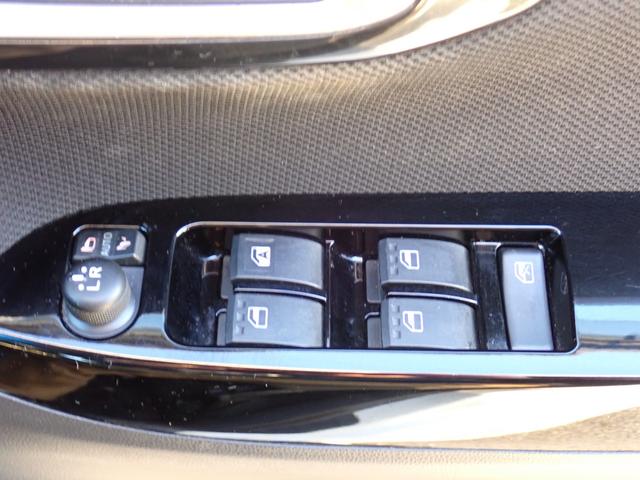 ムーヴ カスタム　ＲＳ　ハイパーＳＡＩＩＩ　後期型　純正ナビ　ＣＤ　ＤＶＤ　ＳＤ　Ｂｌｕｅｔｏｏｔｈオーディオ　フルセグＴＶ　Ｂカメラ　ステリモ連動　純正ドラレコ　シートヒーター　スマートキー　ＬＥＤライト　ＬＥＤフォグ　衝突軽減ブレーキ（36枚目）