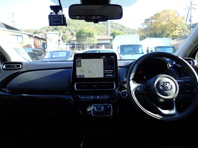 アクア Ｇ　純正ＯＰ１０．５インチディスプレイナビ　ＨＤＭＩ　ＭＩＲＡＣＡＳＴ　ＯＰ全方位カメラ　ＯＰシートヒーター＆ハンドルヒーター　ＥＴＣ　前後ドライブレコーダー　スマートキー　衝突軽減ブレーキ　社外アルミ（10枚目）