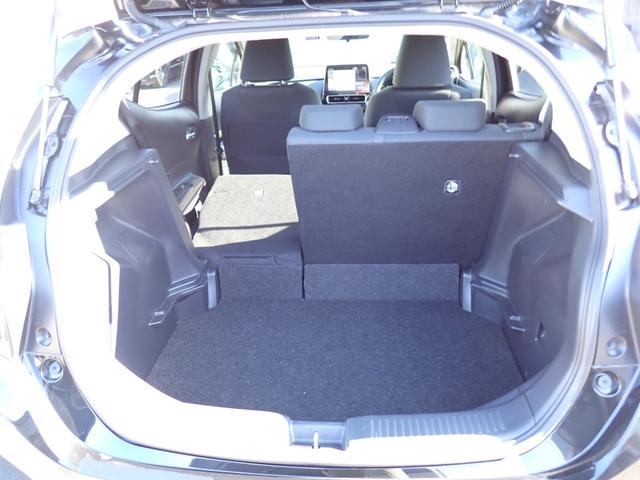 アクア Ｇ　純正ＯＰ１０．５インチディスプレイナビ　ＨＤＭＩ　ＭＩＲＡＣＡＳＴ　ＯＰ全方位カメラ　ＯＰシートヒーター＆ハンドルヒーター　ＥＴＣ　前後ドライブレコーダー　スマートキー　衝突軽減ブレーキ　社外アルミ（14枚目）