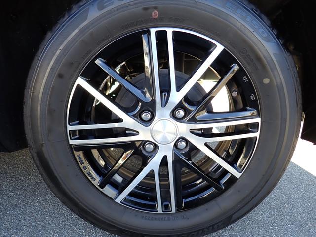 アクア Ｇ　純正ＯＰ１０．５インチディスプレイナビ　ＨＤＭＩ　ＭＩＲＡＣＡＳＴ　ＯＰ全方位カメラ　ＯＰシートヒーター＆ハンドルヒーター　ＥＴＣ　前後ドライブレコーダー　スマートキー　衝突軽減ブレーキ　社外アルミ（18枚目）