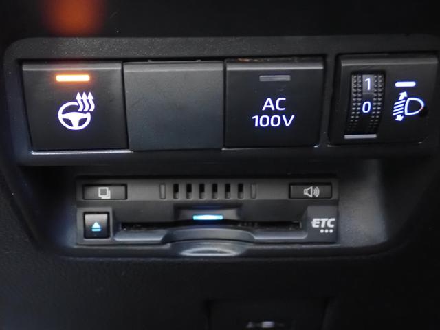 アクア Ｇ　純正ＯＰ１０．５インチディスプレイナビ　ＨＤＭＩ　ＭＩＲＡＣＡＳＴ　ＯＰ全方位カメラ　ＯＰシートヒーター＆ハンドルヒーター　ＥＴＣ　前後ドライブレコーダー　スマートキー　衝突軽減ブレーキ　社外アルミ（27枚目）