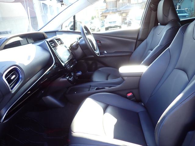 プリウス Ｓツーリングセレクション　後期型　モデリスタエアロ　純正９インチハイレゾ音源対応ナビ走行中ＴＶ　全方位カメラ　ＥＴＣ２．０　純正ドラレコ　スマートキー２本　黒革調シート　シートヒーター　純正ＯＰデジタルインナーミラー（18枚目）