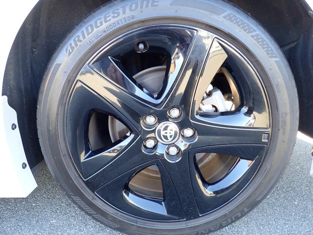 プリウス Ｓツーリングセレクション　後期型　モデリスタエアロ　純正９インチハイレゾ音源対応ナビ走行中ＴＶ　全方位カメラ　ＥＴＣ２．０　純正ドラレコ　スマートキー２本　黒革調シート　シートヒーター　純正ＯＰデジタルインナーミラー（19枚目）