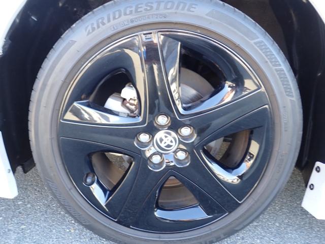 プリウス Ｓツーリングセレクション　後期型　モデリスタエアロ　純正９インチハイレゾ音源対応ナビ走行中ＴＶ　全方位カメラ　ＥＴＣ２．０　純正ドラレコ　スマートキー２本　黒革調シート　シートヒーター　純正ＯＰデジタルインナーミラー（20枚目）