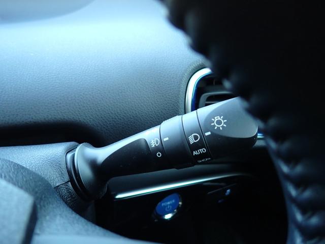 プリウス Ｓツーリングセレクション　後期型　モデリスタエアロ　純正９インチハイレゾ音源対応ナビ走行中ＴＶ　全方位カメラ　ＥＴＣ２．０　純正ドラレコ　スマートキー２本　黒革調シート　シートヒーター　純正ＯＰデジタルインナーミラー（46枚目）