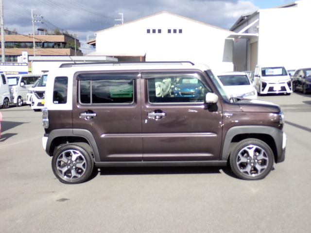 ハスラー ＪスタイルＩＩ　ツートンルーフ　純正９インチナビ　ＣＤ　ＤＶＤ　Ｂｌｕｅｔｏｏｔｈオーディオ　フルセグＴＶ　ＥＴＣ　全方位カメラ　コムテック前後ドラレコ　ステリモ　前席シートヒーター　スマートキー　衝突軽減ブレーキ（5枚目）