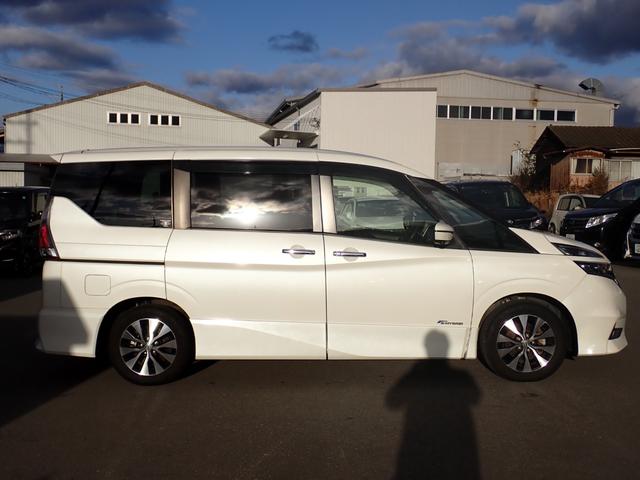 セレナ ハイウェイスターG 純正9インチナビ 純正フリップダウン ハンズフリー両側電動ドア ETC 全方位カメラ ドラレコ 快適パック セーフティー&セキュリティパック 電子パーキングブレーキ LEDライト スマートキー(4枚目)