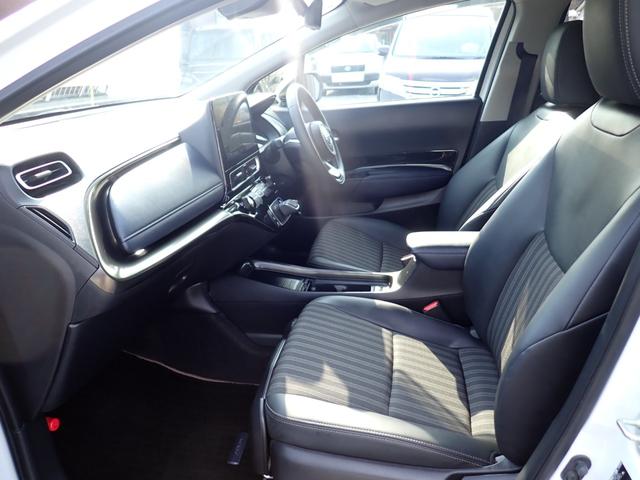 アクア Z モデリスタエアロ 合成皮革パッケージ 純正10.5インチディスプレイナビ 全方位カメラ ETC 前後ドラレコ ハーフレザーシート パワーシート シートヒーターハンドルヒーター 衝突軽減ブレーキ BSM(18枚目)