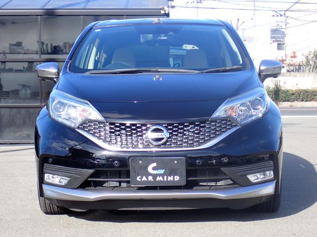 ノート ｅ－パワー　Ｘ　モード・プレミア　リア修復　特別仕様車モードプレミア専用インテリアグレージュ×ブラウンコンビシート　専用オーテック１５インチアルミ　純正ナビ走行中ＴＶ　全方位カメラ　ＥＴＣ　純正ドラレコ　スマートキー　衝突軽減ブレーキ（2枚目）